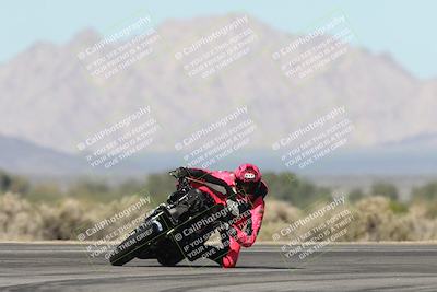 media/Jan-15-2026-Racers Edge (Thu) [[dfebeb70ab]]/2-A Group/Session 3 (Turn 16)/